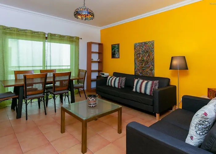 A03 - Central 1 Bed Apartment