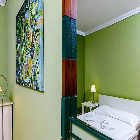 A03 - Central 1 Bed Apartment Lagos Exterior photo